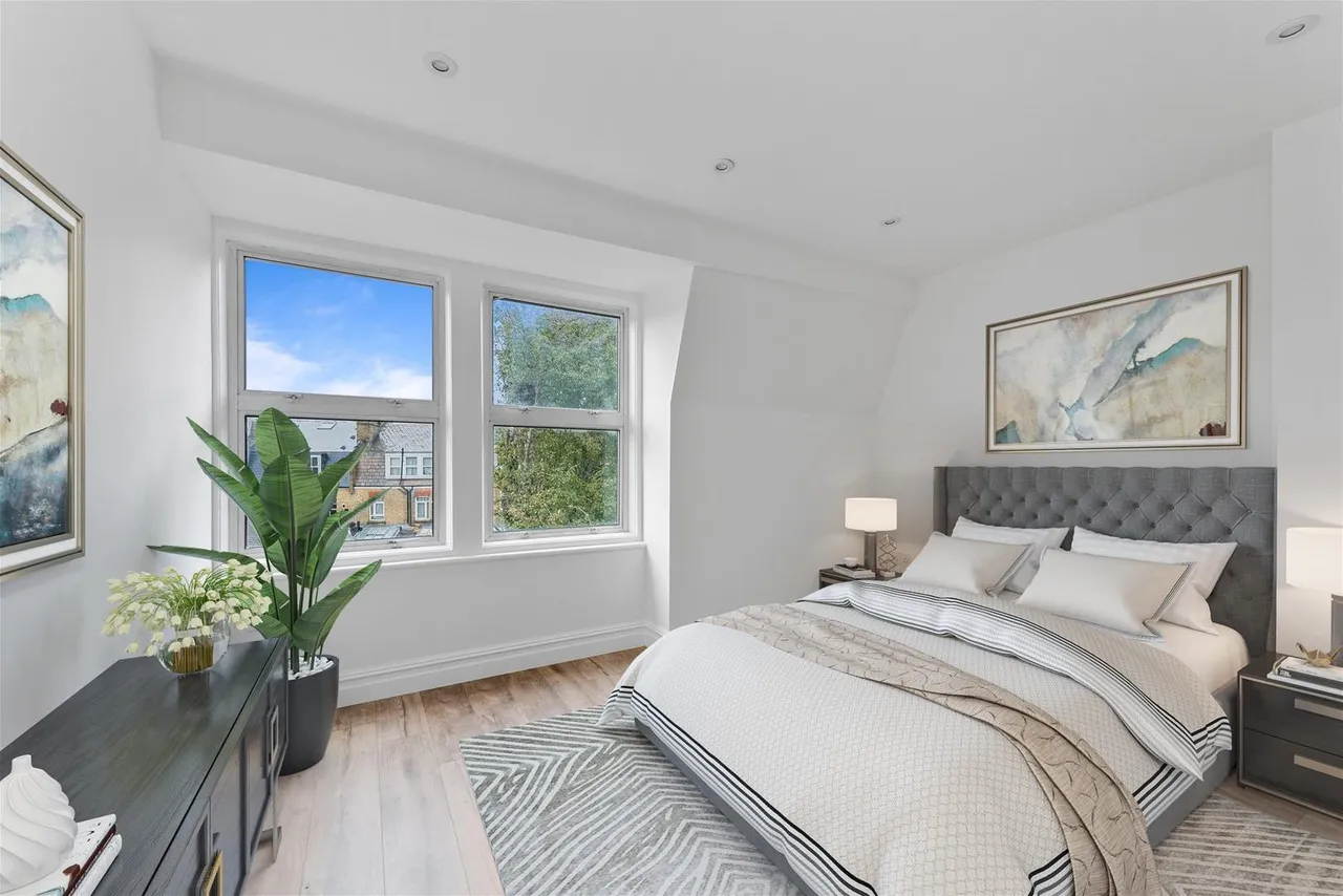 Glenmore Road, London NW3 4DB, photo 4