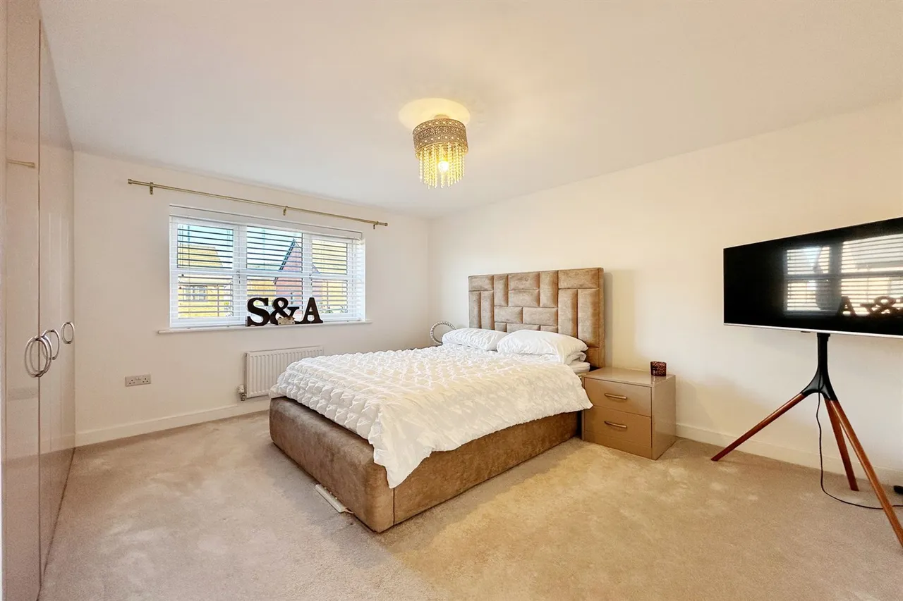 Newcome Drive, Stockport, photo 14