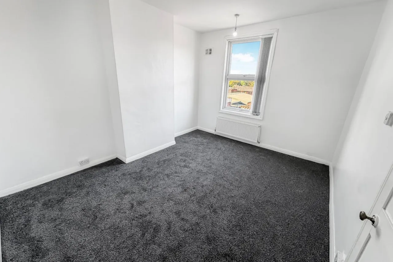 Florence Avenue, Leeds, LS9, photo 11