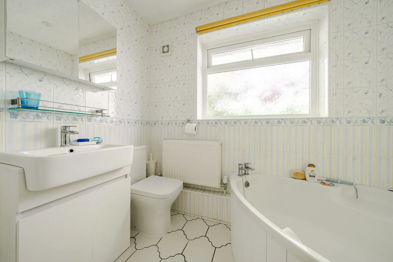 Milner Road, Caterham, CR3, photo 5