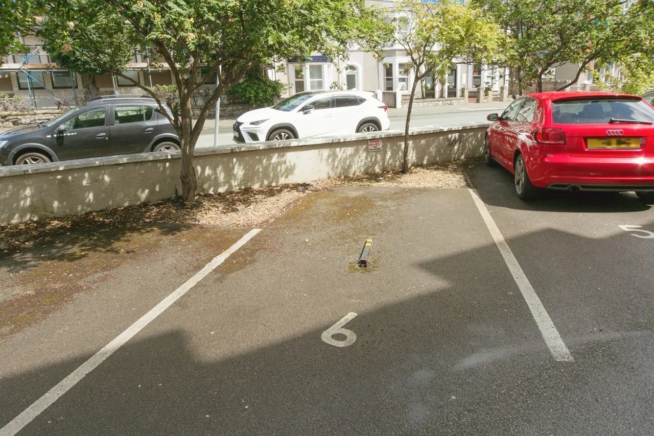 Augusta Street, Llandudno, LL30, photo 18