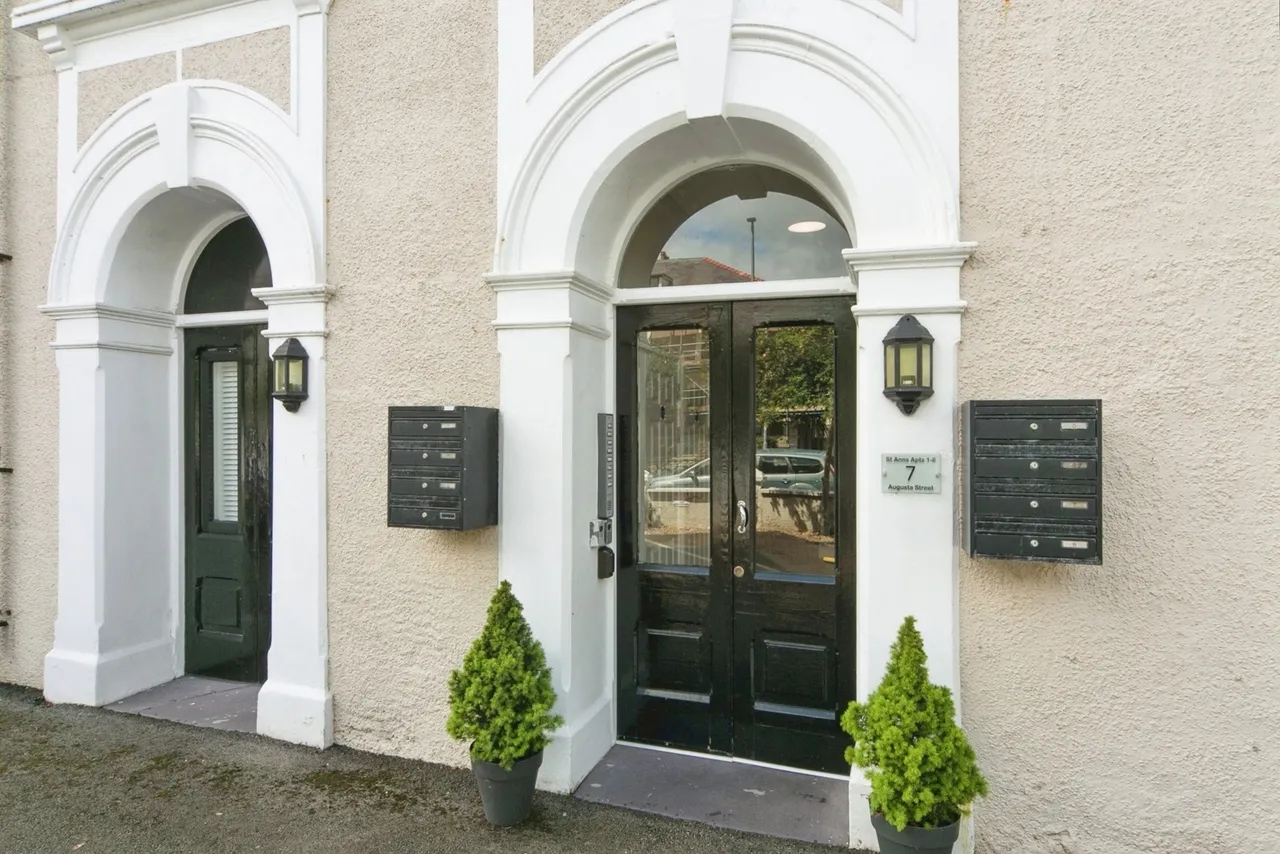 Augusta Street, Llandudno, LL30, photo 17