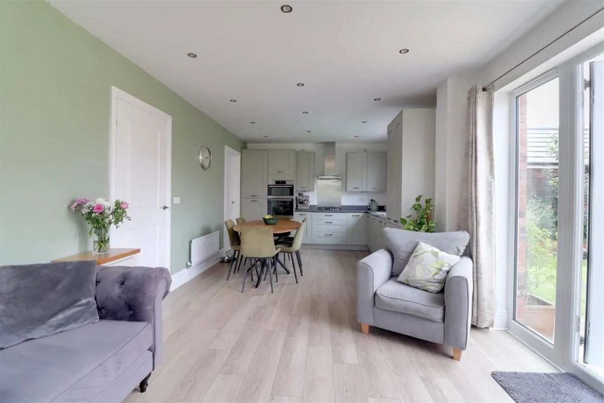 Great Oldbury Drive, Great Oldbury, GL10, photo 6
