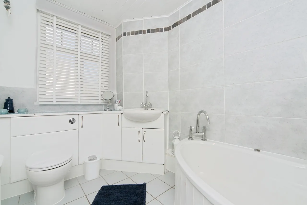 Mountain Road, Conwy, LL32, photo 9