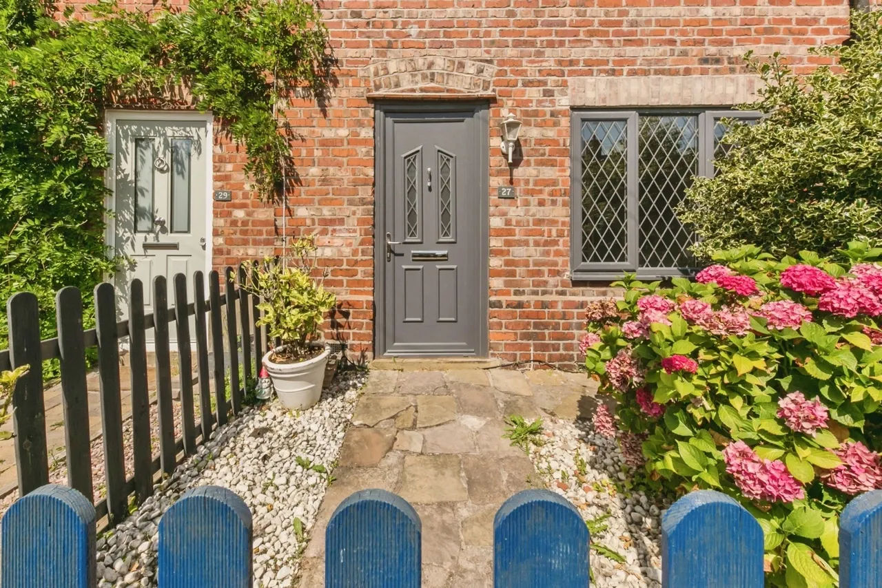 Grange Road, Macclesfield, Cheshire, SK11, photo 2