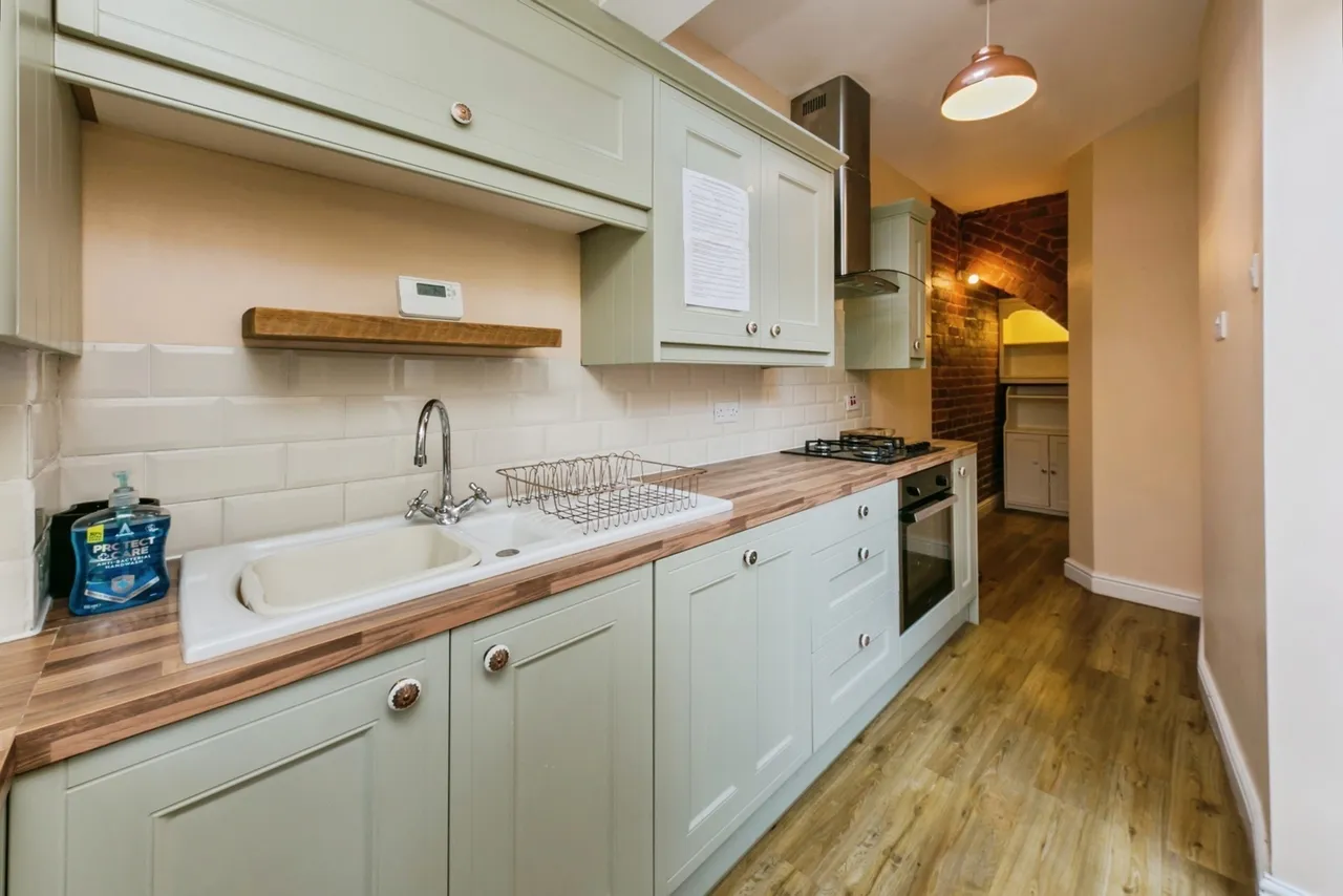 Grange Road, Macclesfield, Cheshire, SK11, photo 7