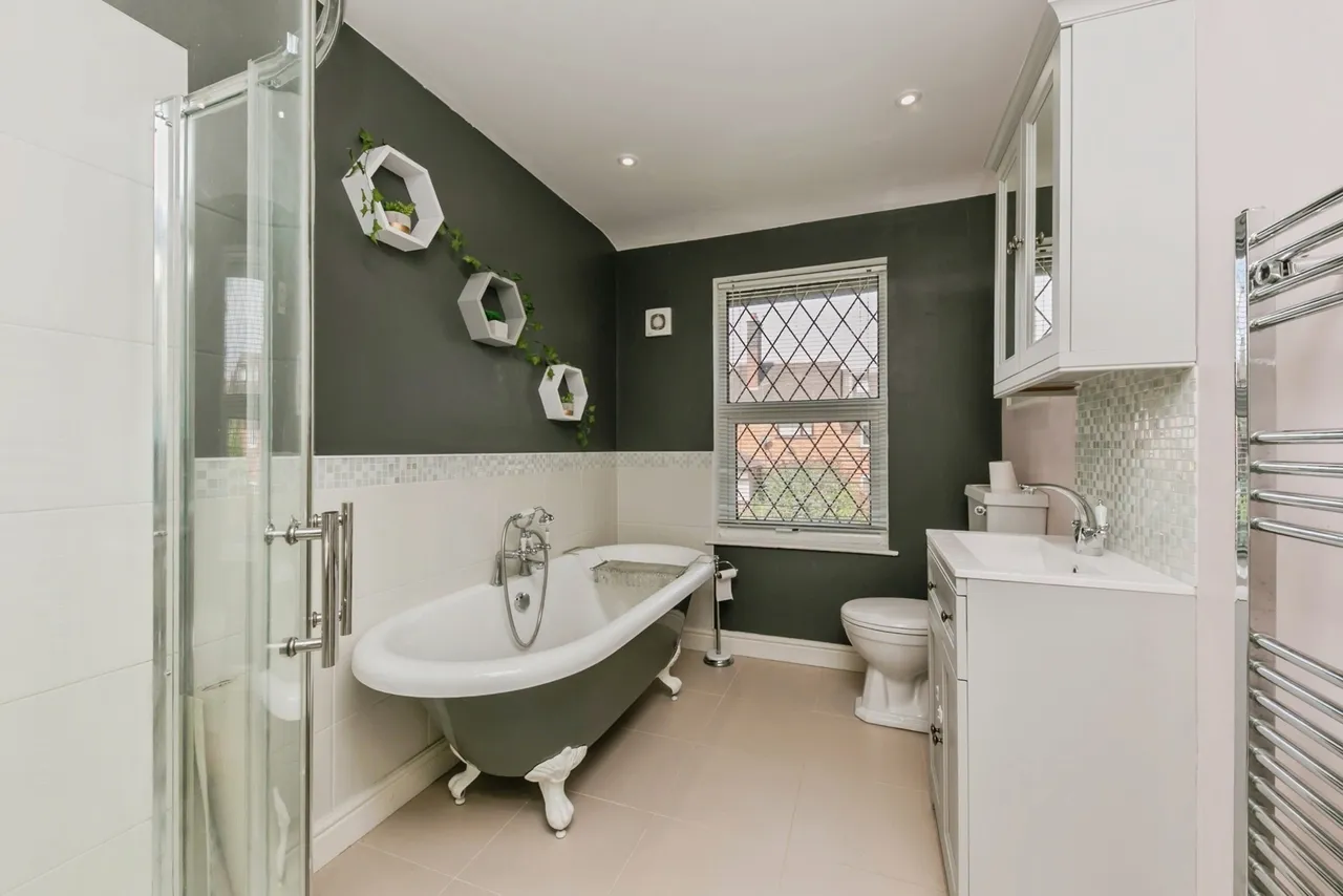 Grange Road, Macclesfield, Cheshire, SK11, photo 11