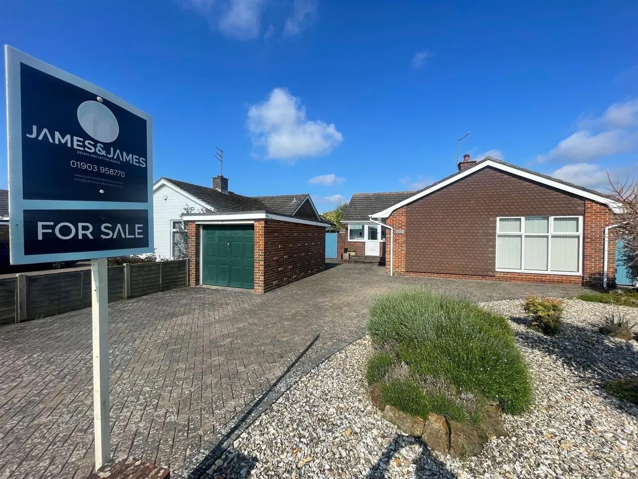 Alinora Crescent, Goring-By-Sea, Worthing, photo 23