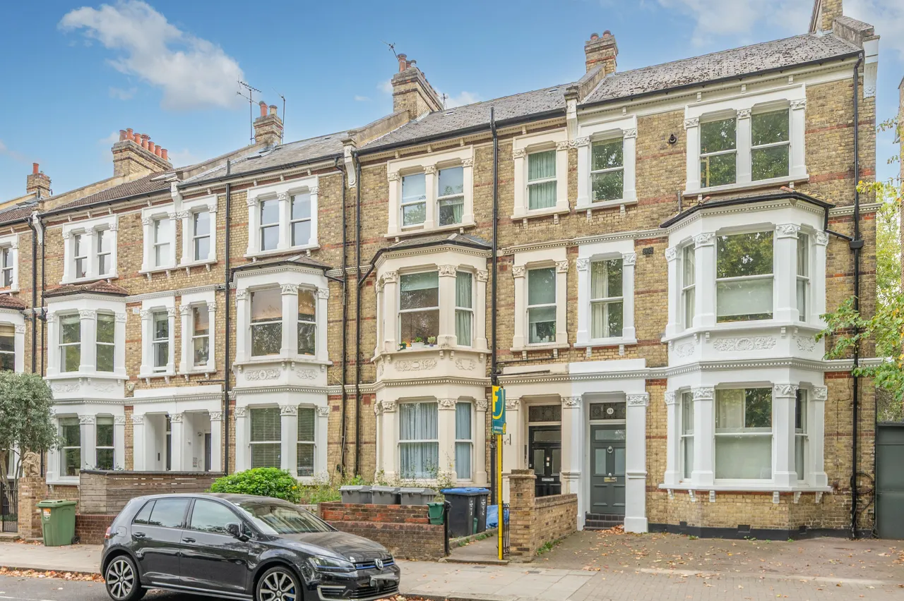London, NW6, photo 6