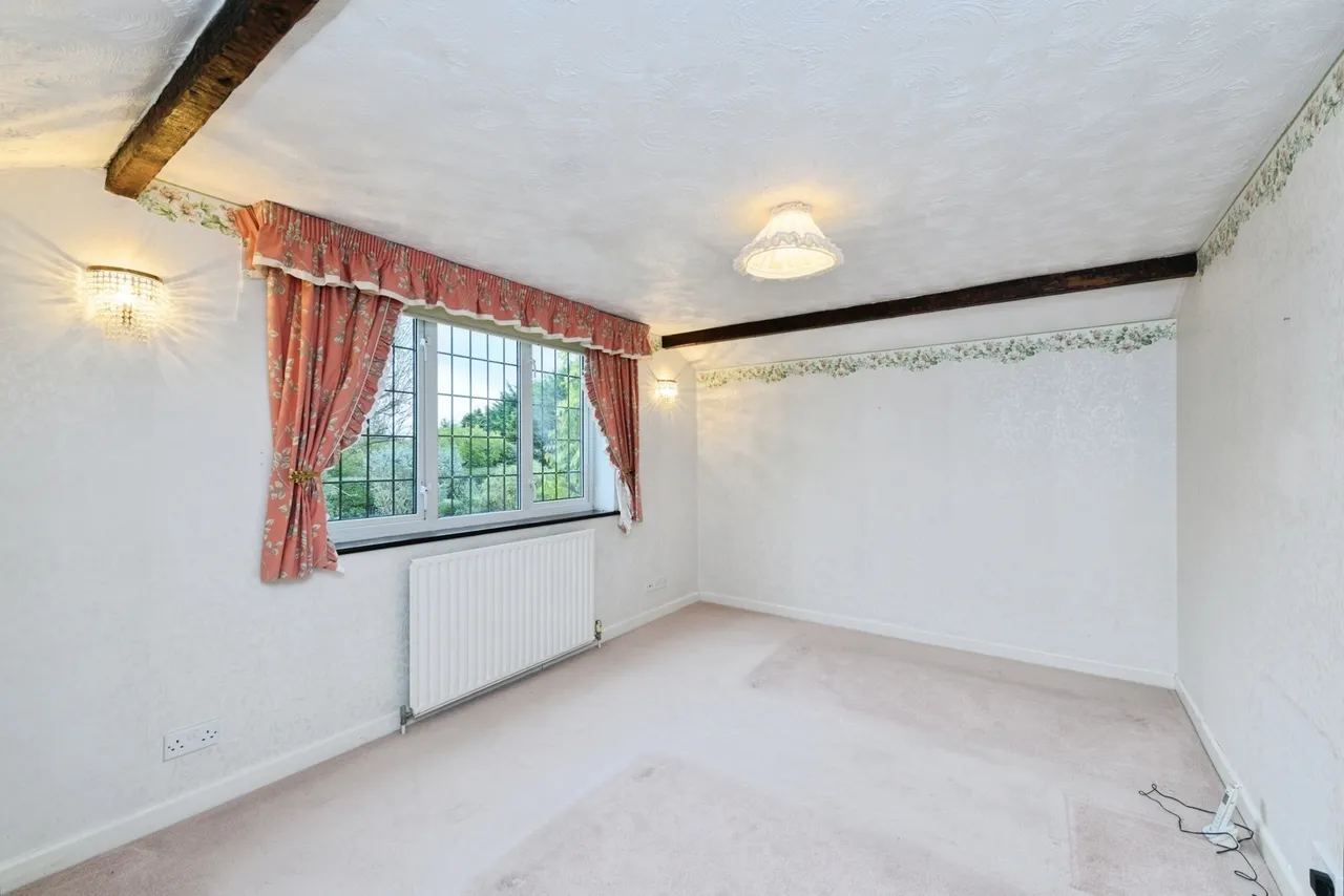 Hayes Lane, Kenley, CR8, photo 13