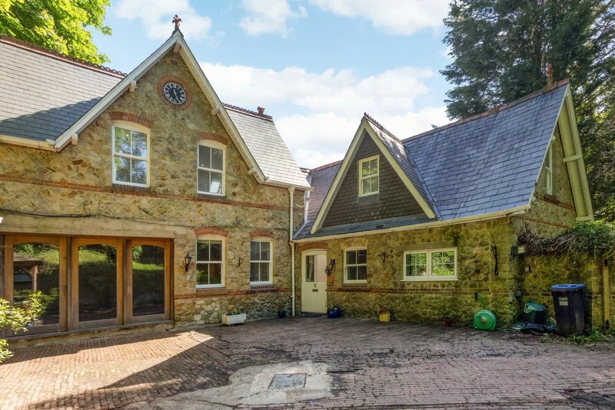 Underwood Road, Caterham, CR3, photo 14