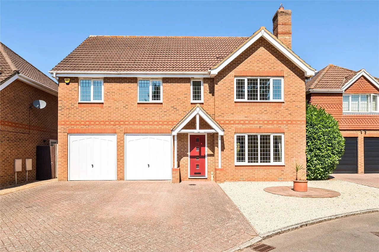 5 bed house for sale, Danesfield, Send Marsh, GU23