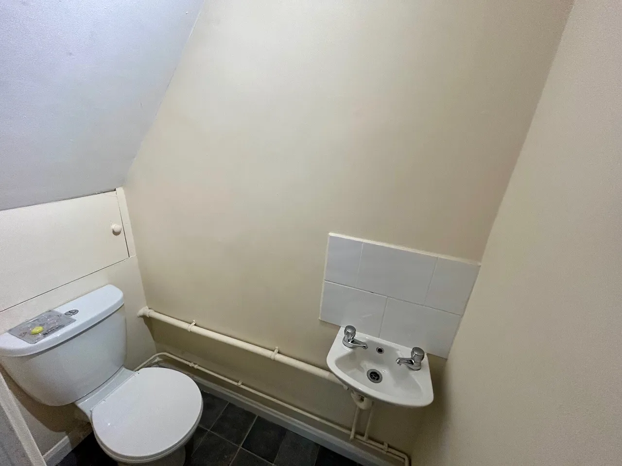 King Street North, Whittingon Moor, S41, photo 4