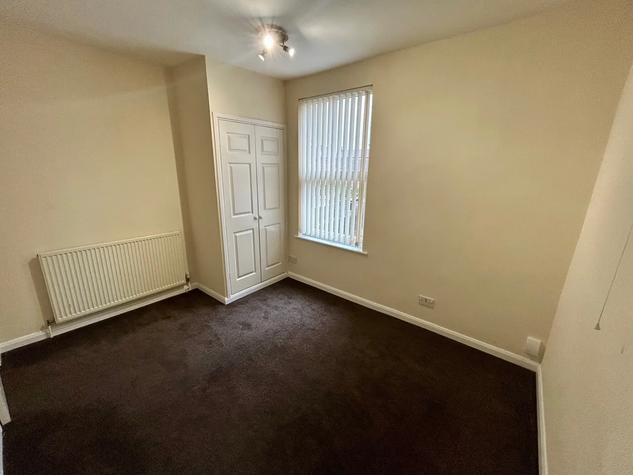 King Street North, Whittingon Moor, S41, photo 6