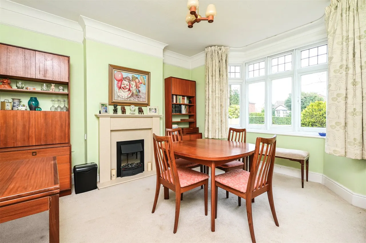 Mytchett Road, Mytchett, Camberley, Surrey, GU16 6ET, photo 4