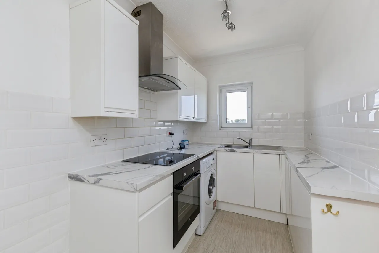 Thurlow Road, Torquay, TQ1, photo 6