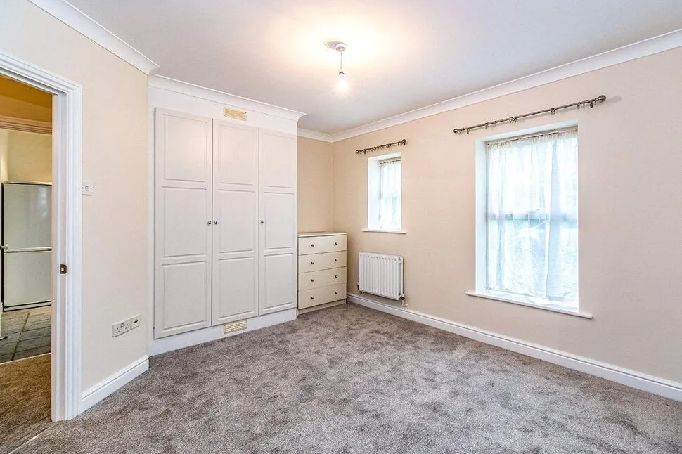 Chestnut Court, Penners Gardens, Surbiton, KT6, photo 11