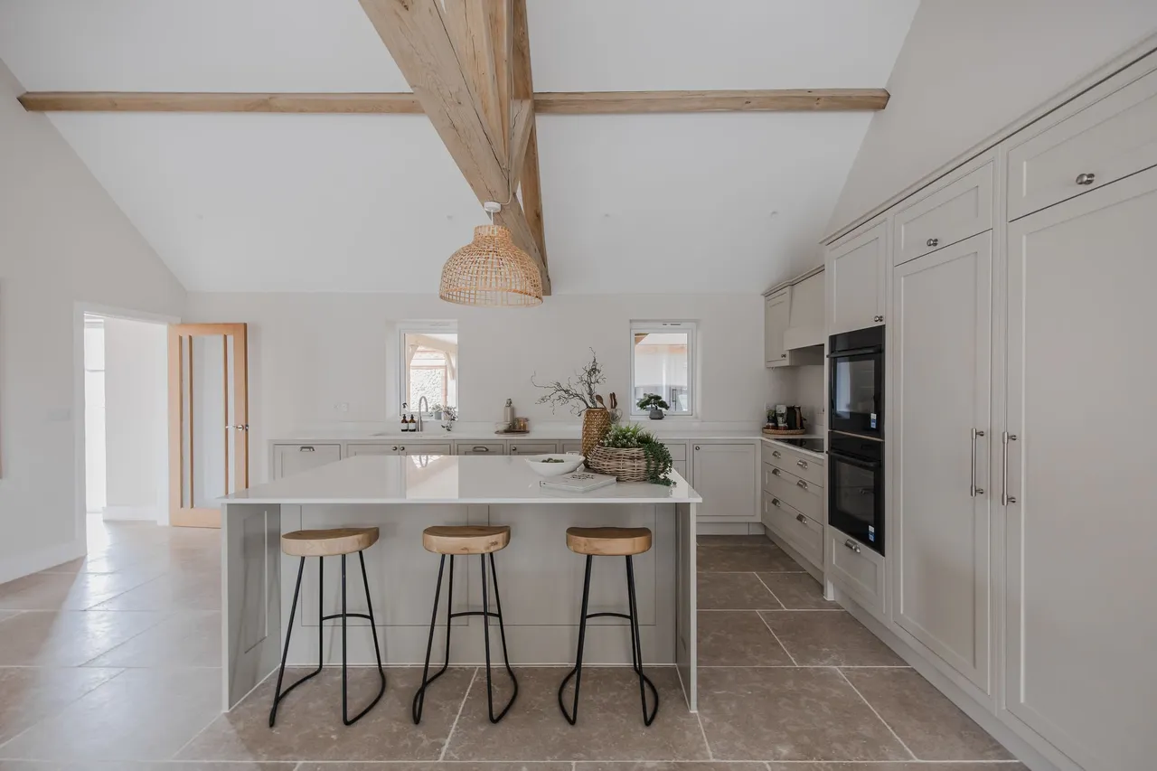 Impressive New Home, The Old Farmyard, photo 6