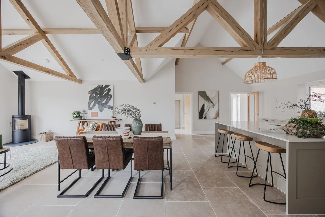 Impressive New Home, The Old Farmyard, photo 3