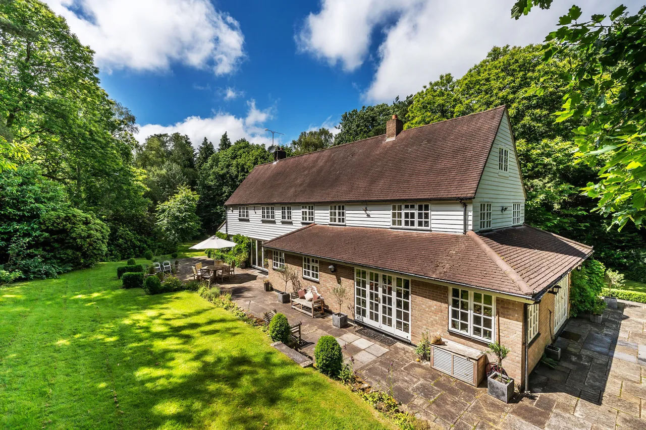 Goodley Stock Road, Crockham Hill, TN8, photo 11
