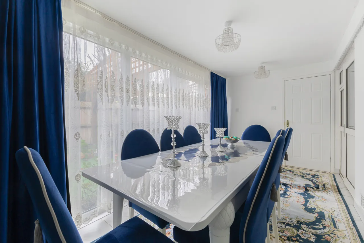 Robb Road, Stanmore, HA7, photo 3
