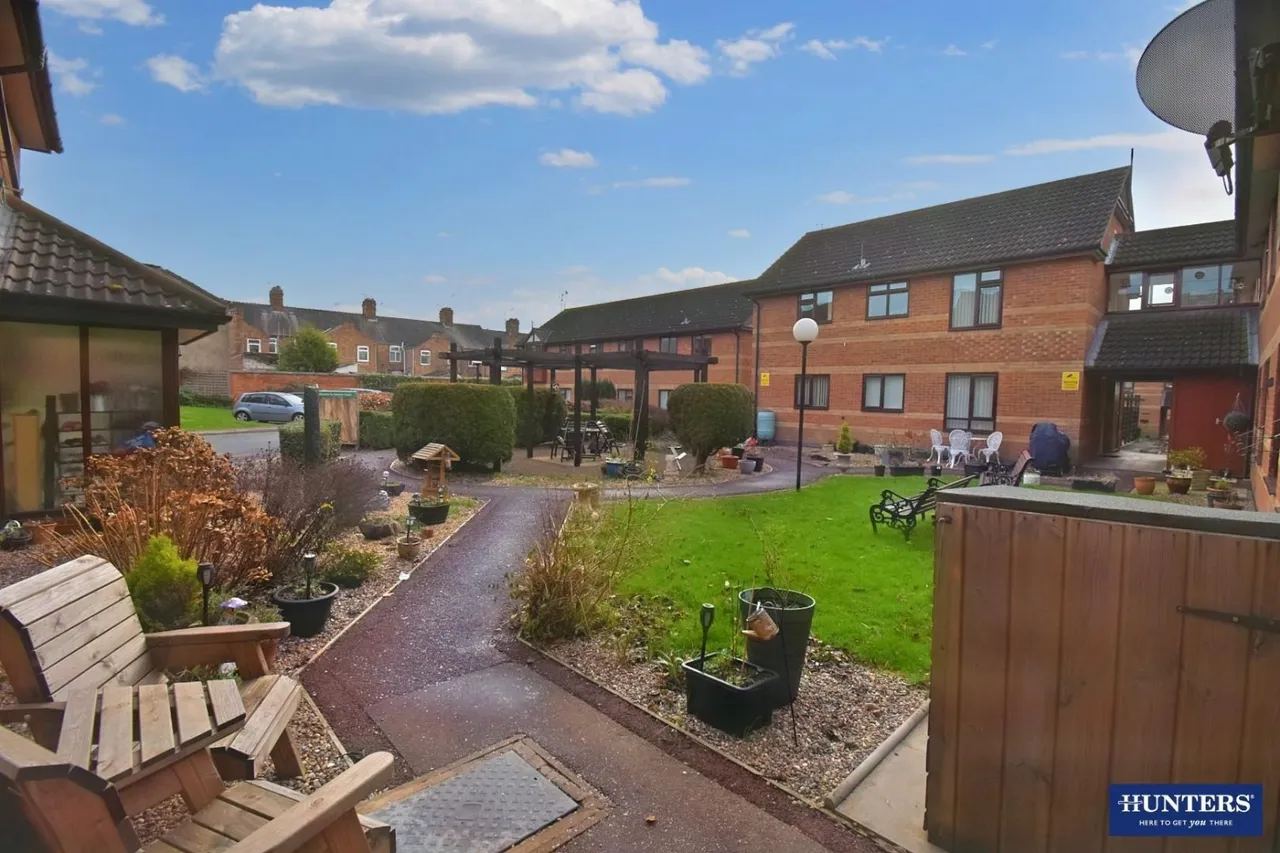 Jasmine Court, Wigston, photo 7