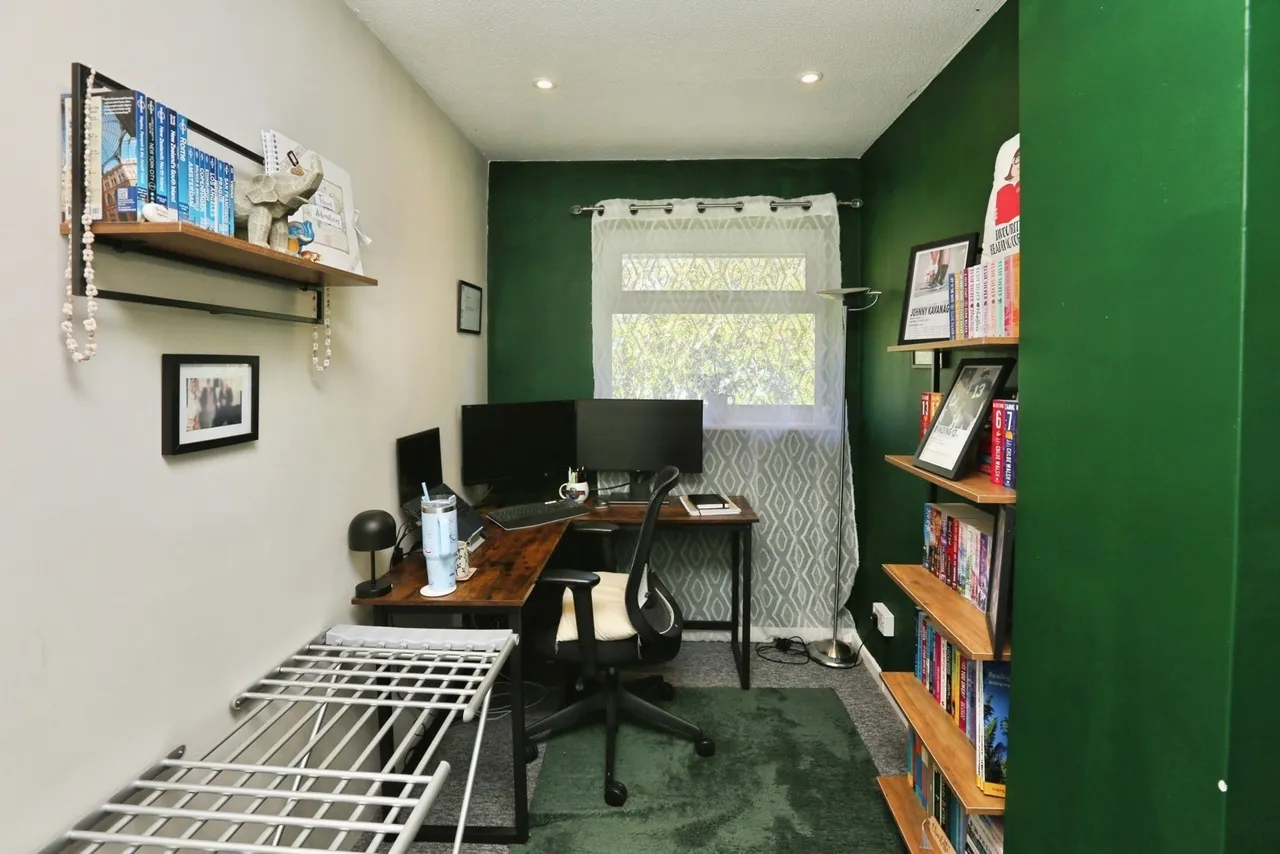 Milford Gardens, Chandler's Ford, SO53, photo 10