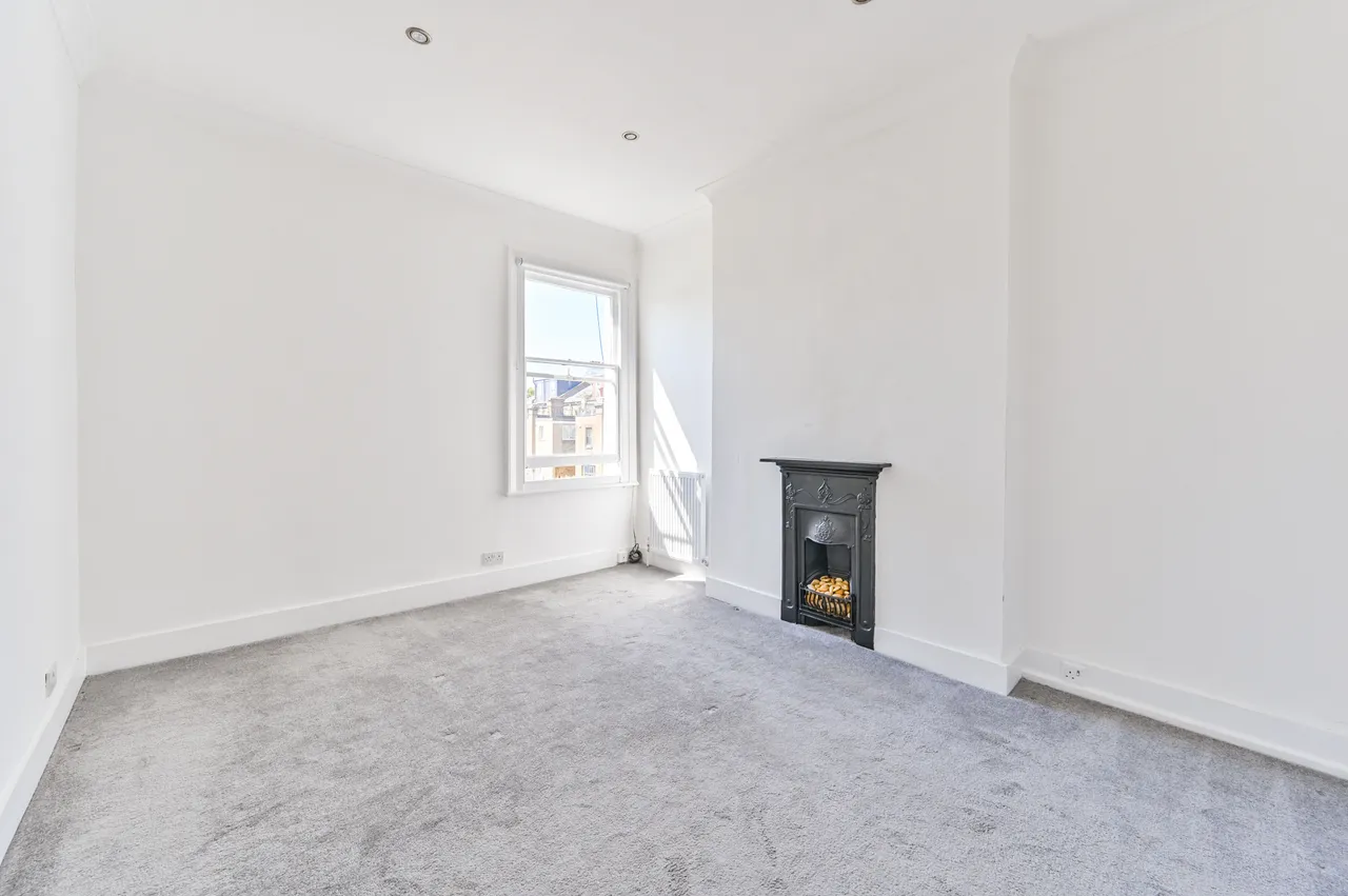 Top Floor, 238 Portnall Road, London, photo 4