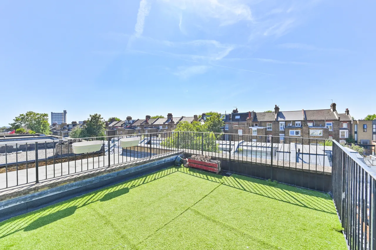 Top Floor, 238 Portnall Road, London, photo 7