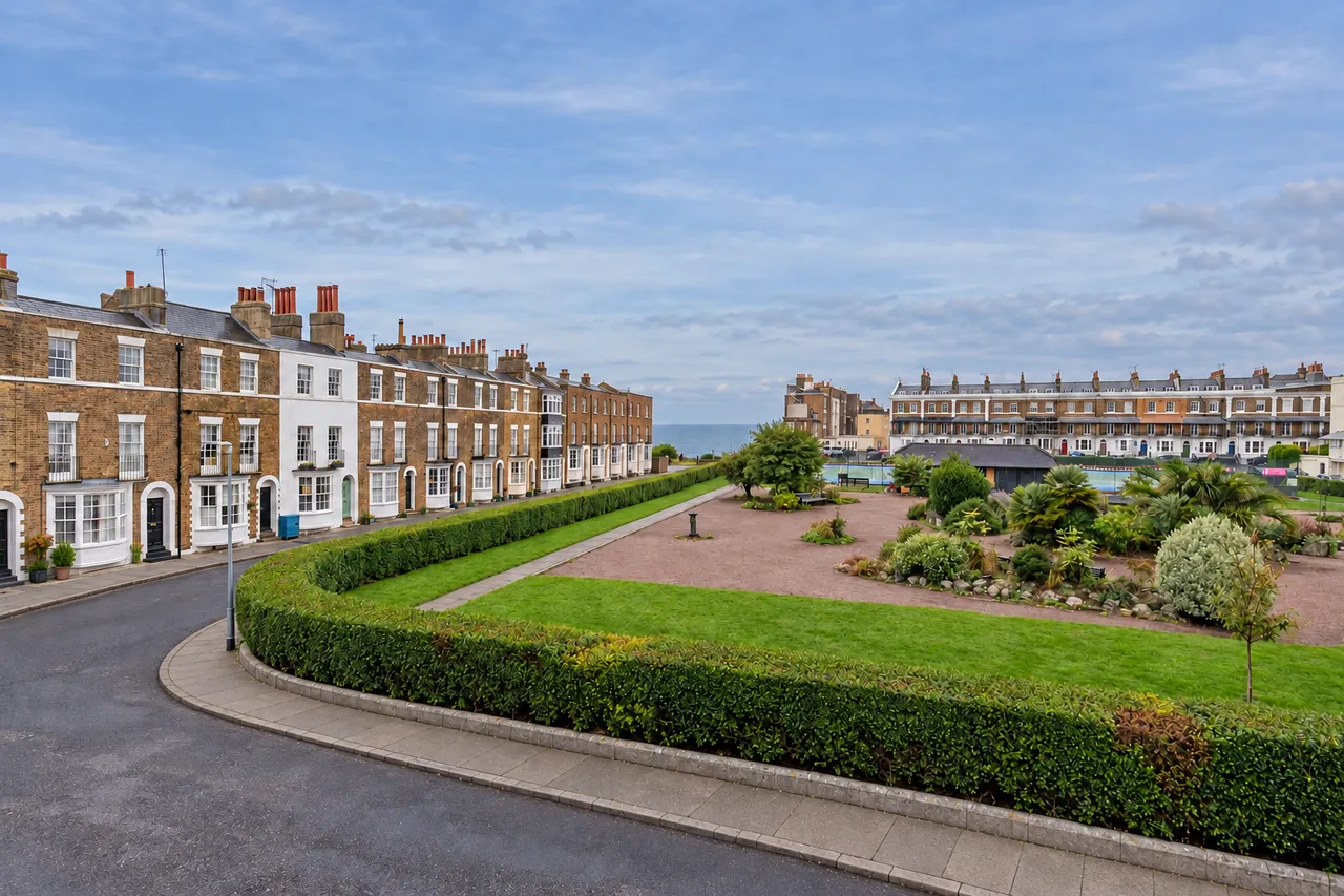 Spencer Square, Ramsgate, CT11, photo 35