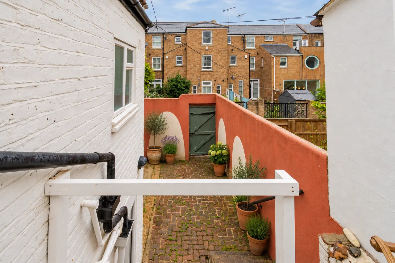 Spencer Square, Ramsgate, CT11, photo 15