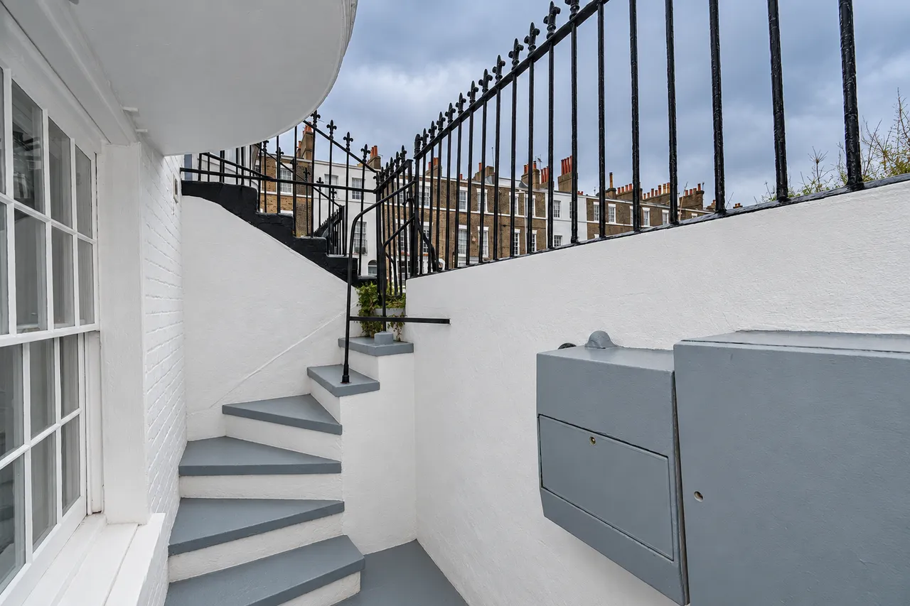 Spencer Square, Ramsgate, CT11, photo 13