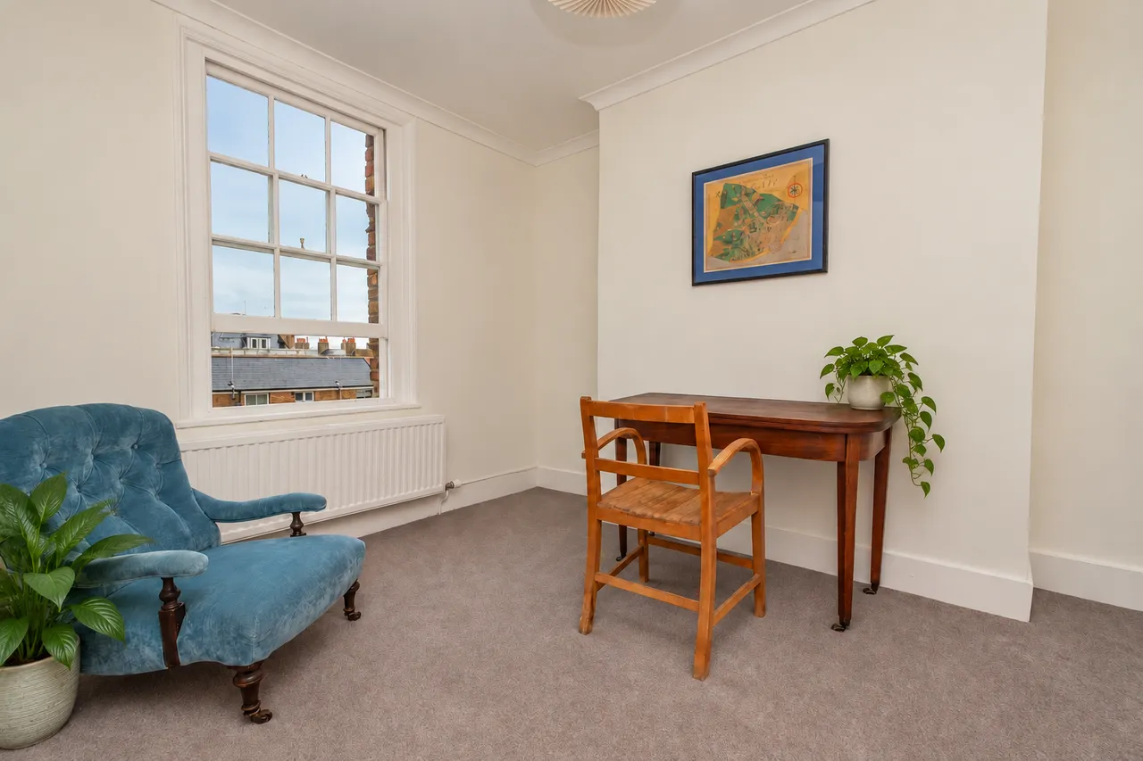 Spencer Square, Ramsgate, CT11, photo 26