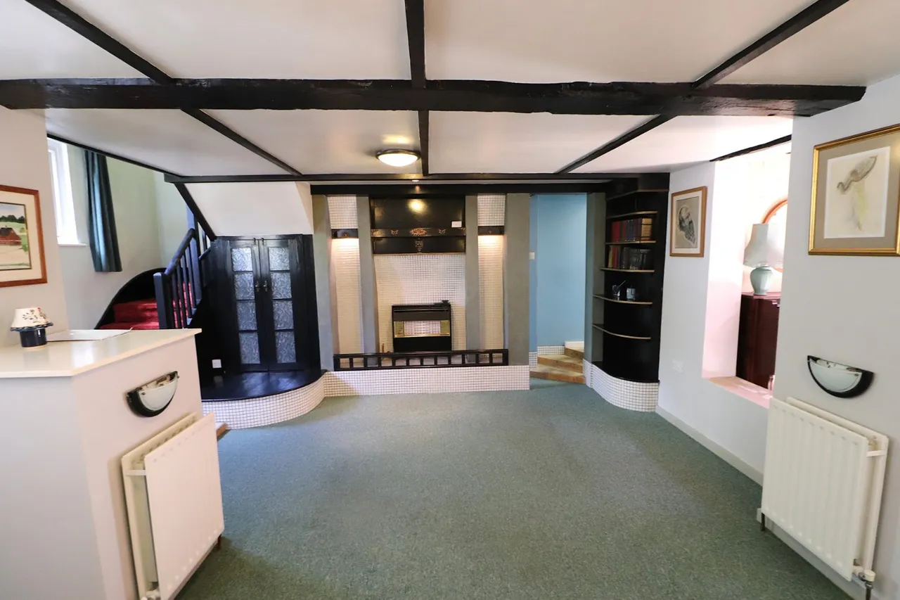 High Street, Walkern, SG2, photo 3