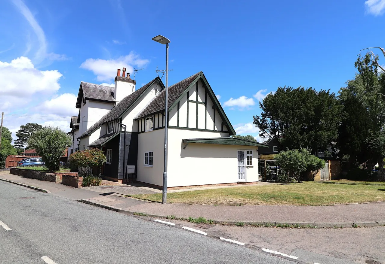 High Street, Walkern, SG2, photo 5
