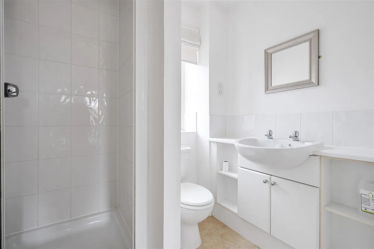 Chapel Mews, Chippenham, SN15, photo 9