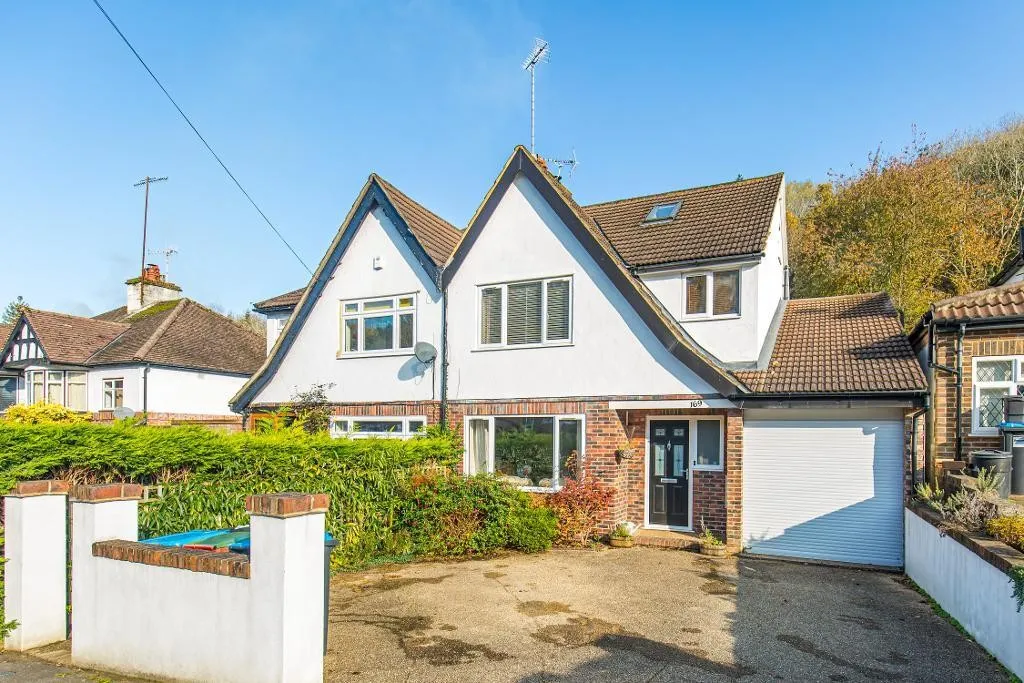4 bed house to rent, Hillbury Road, Warlingham