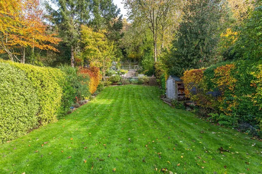 Hillbury Road, Warlingham, photo 21