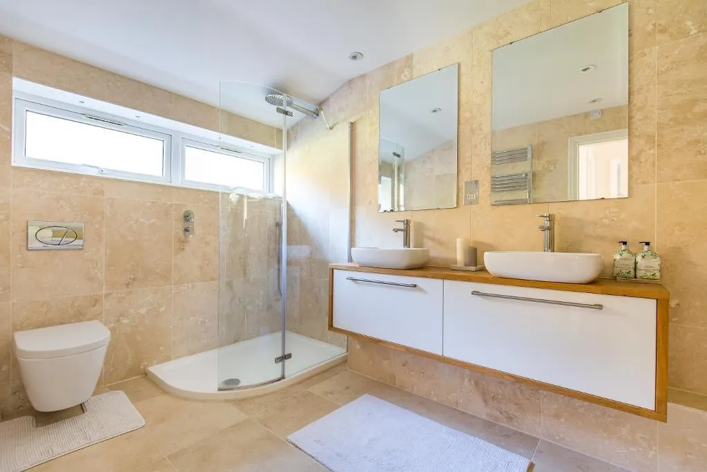 Hillbury Road, Warlingham, photo 15