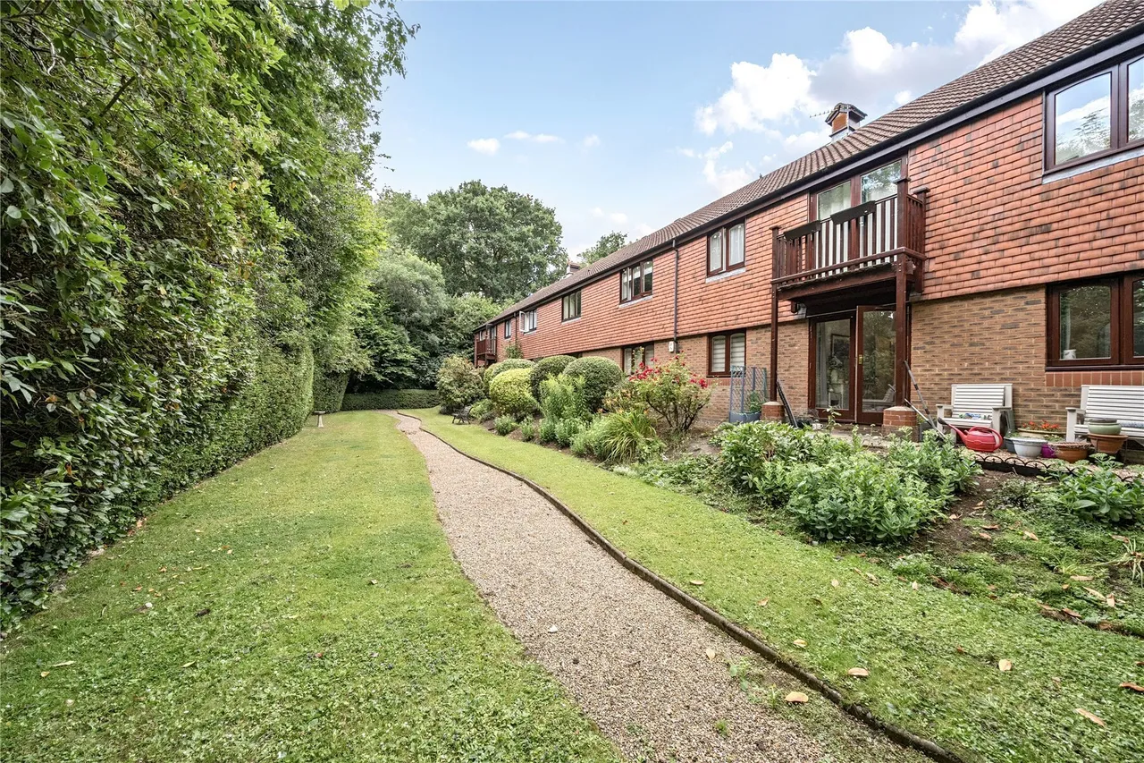 The Alders, West Wickham, BR4, photo 12
