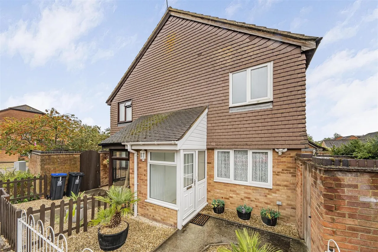 house for sale, Campion Close, Denham, UB9