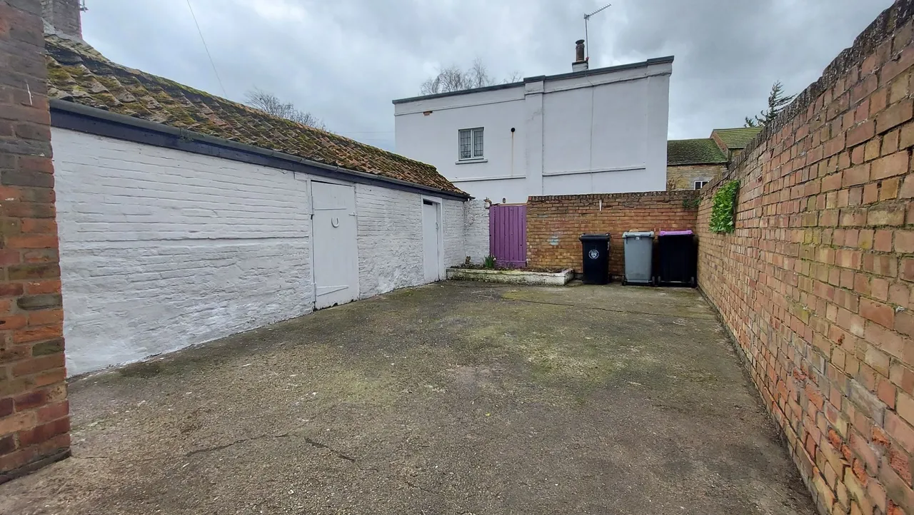 South Street, Bourne, PE10, photo 15