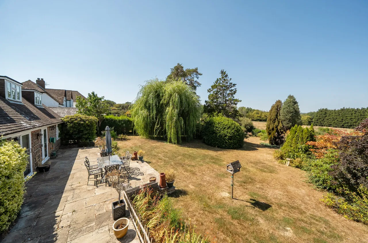 Shrub Lane, Etchingham, TN19, photo 37