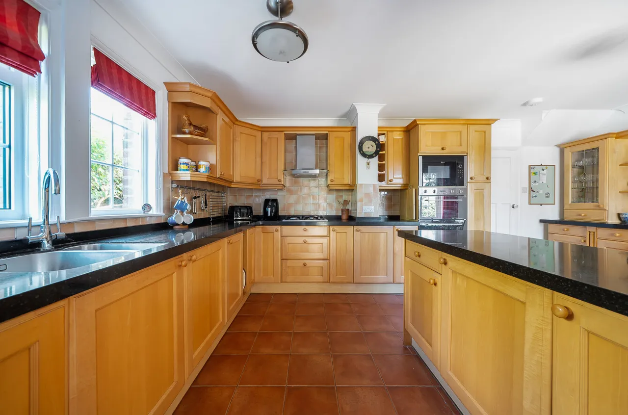 Shrub Lane, Etchingham, TN19, photo 5