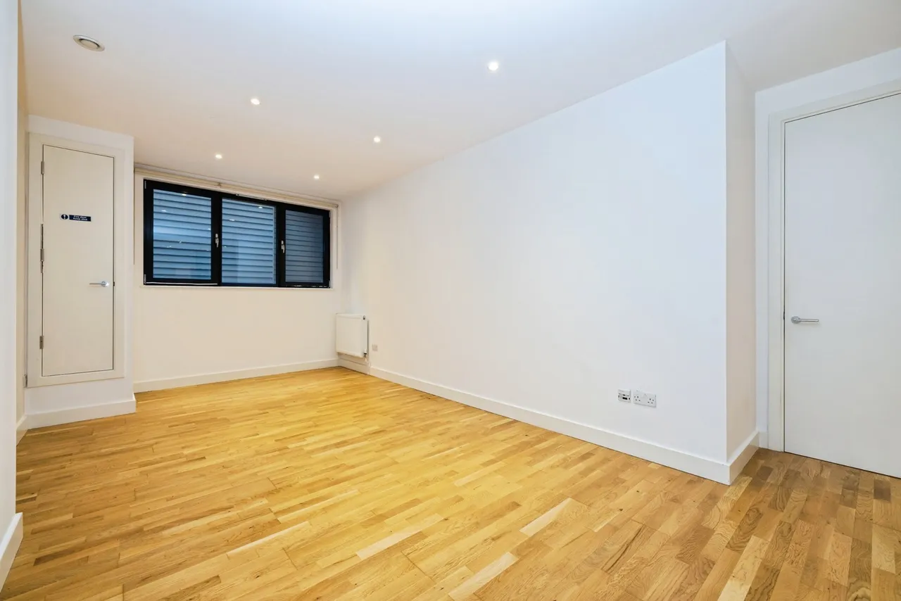 Manningtree Street, Aldgate, E1, photo 11