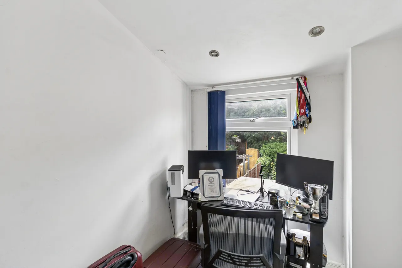 Southwold Road, Watford, Watford, WD24 7DP, photo 11