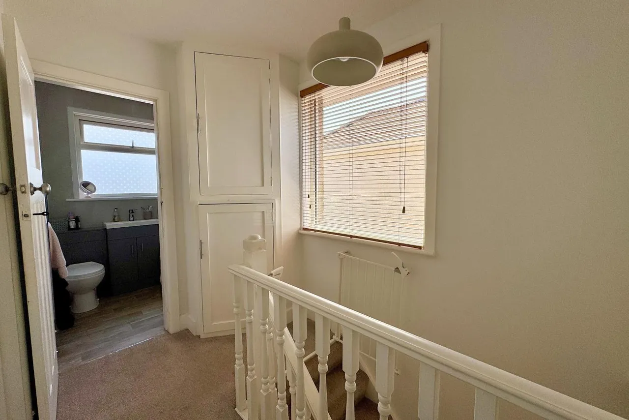Claremont Avenue, BH9, photo 12