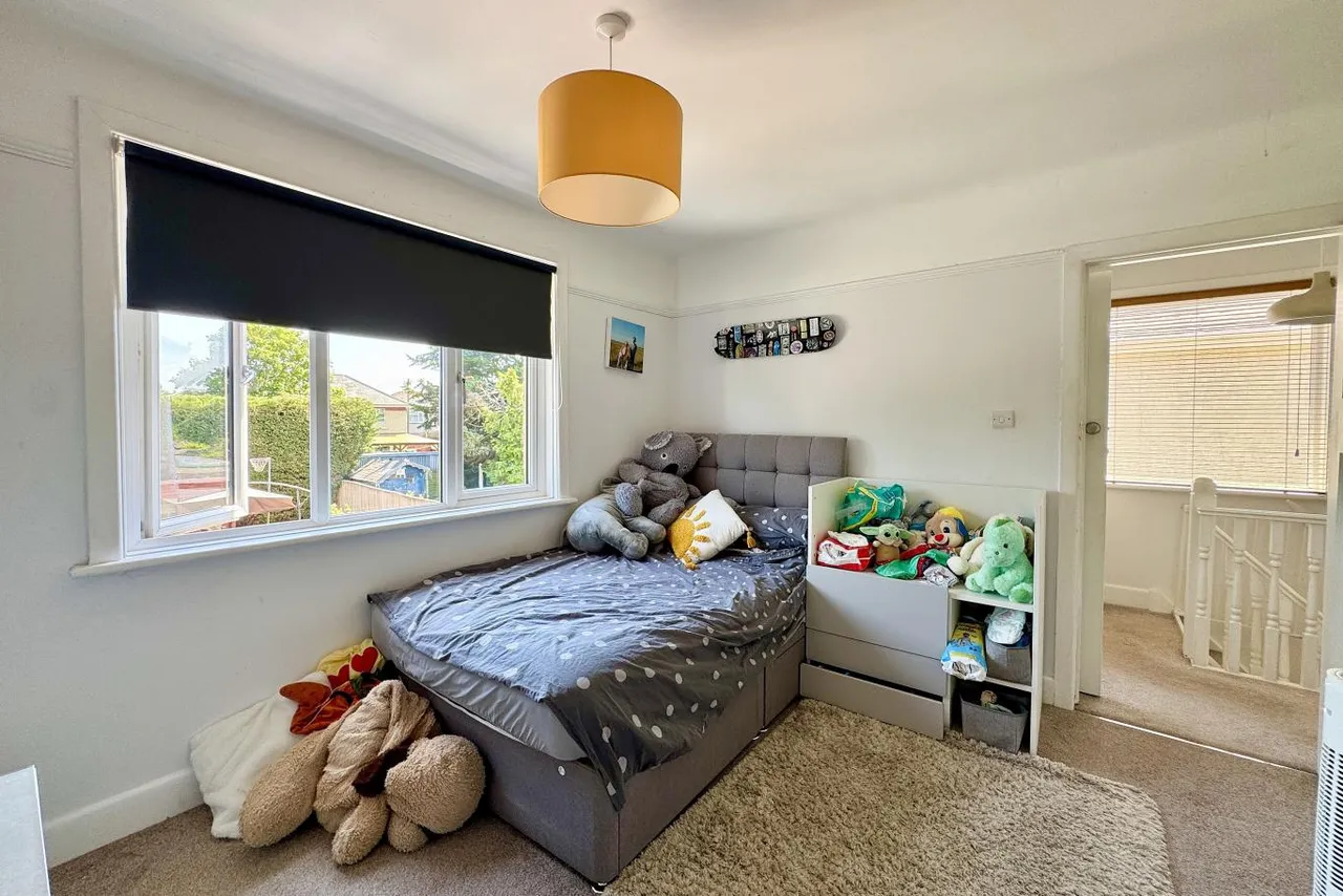 Claremont Avenue, BH9, photo 15