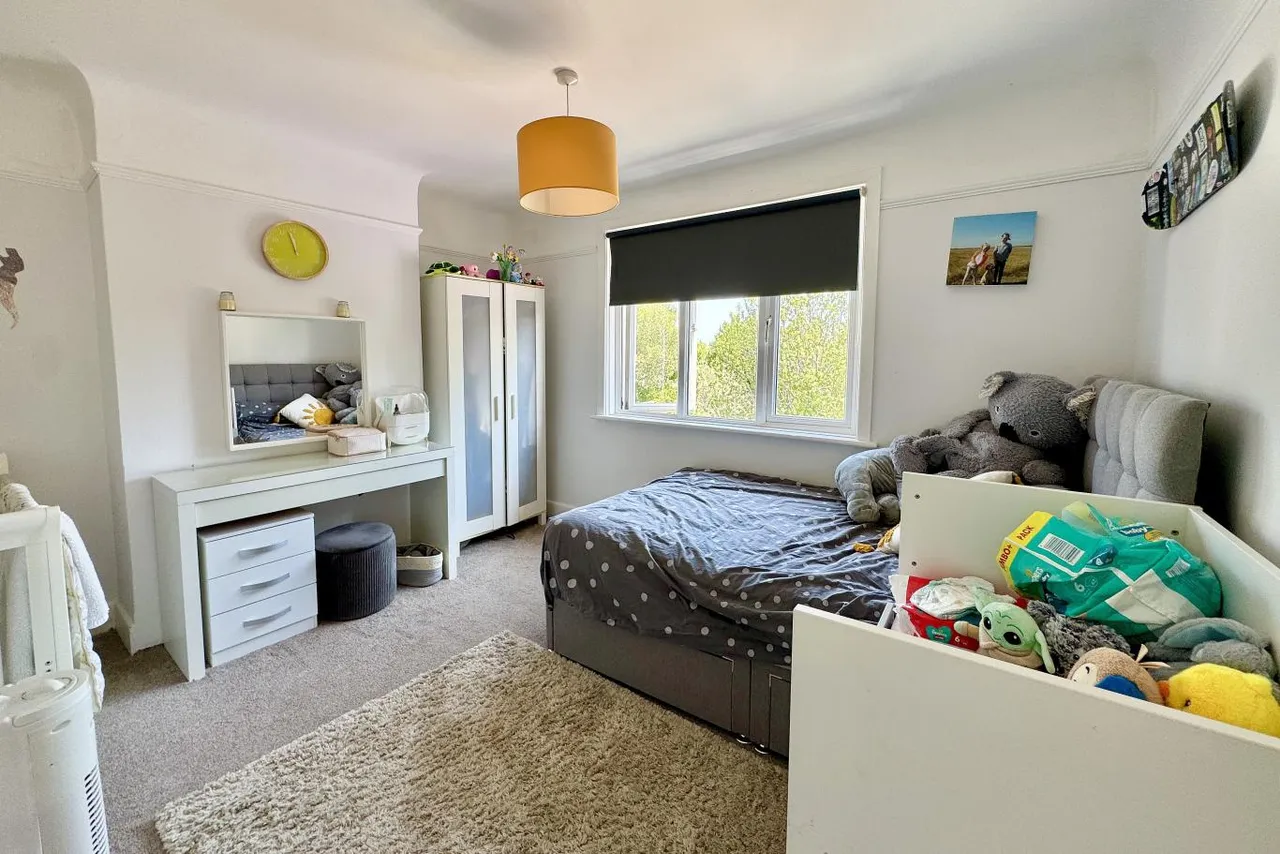 Claremont Avenue, BH9, photo 14