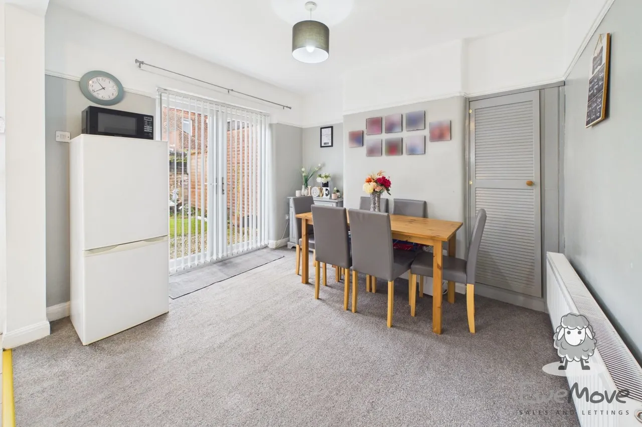 South Street, Thatto Heath, WA9, photo 4